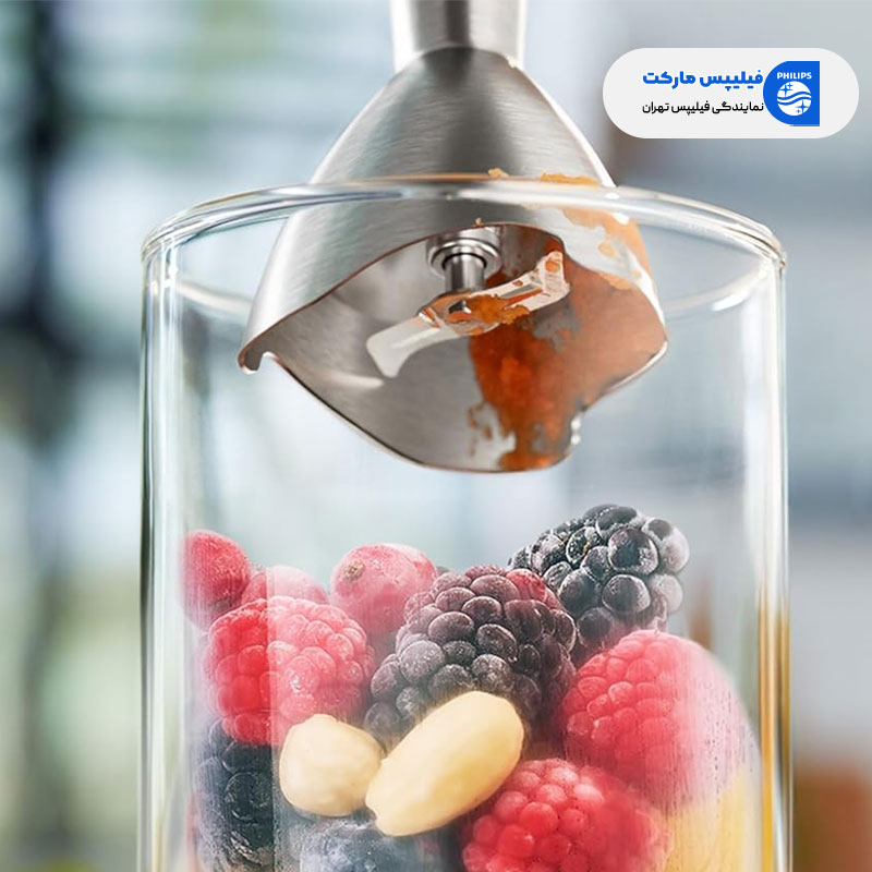 تهیه اسموتی با گوشت کوب برقی فیلیپس مدل HR2683
